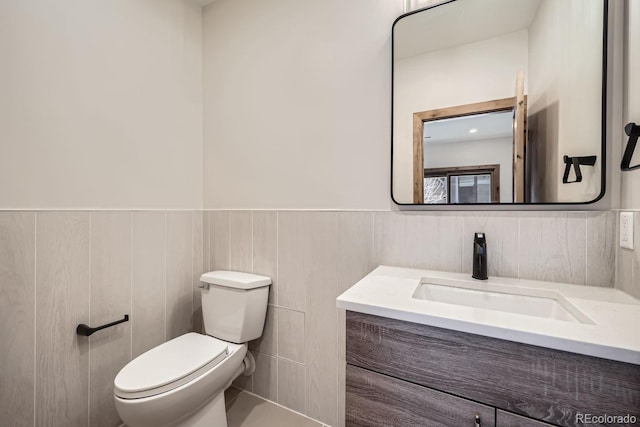 308 Creekside Aly Unit 5, Frisco, CO 80443 - bathroom with vanity and wainscoting