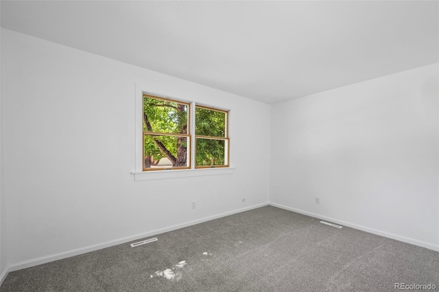 1035 Iris St, Broomfield, CO 80020 - carpeted empty room featuring baseboards