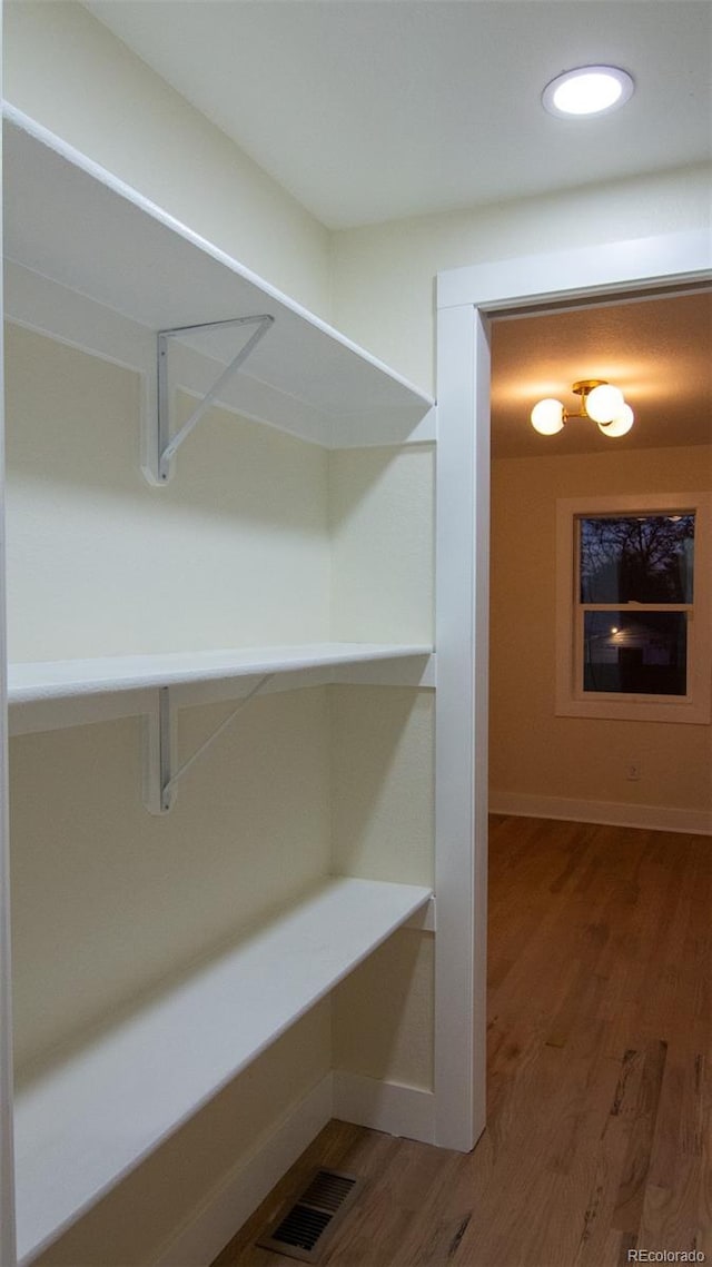 2441 W 55th Ave, Denver, CO 80221 - view of pantry