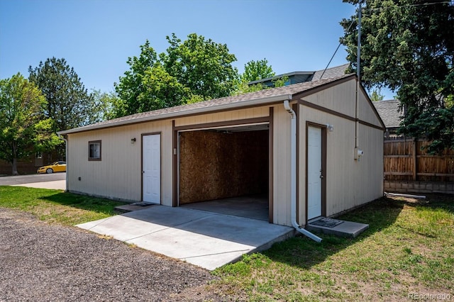 5549 S Greenwood St, Littleton, CO 80120 - view of detached garage