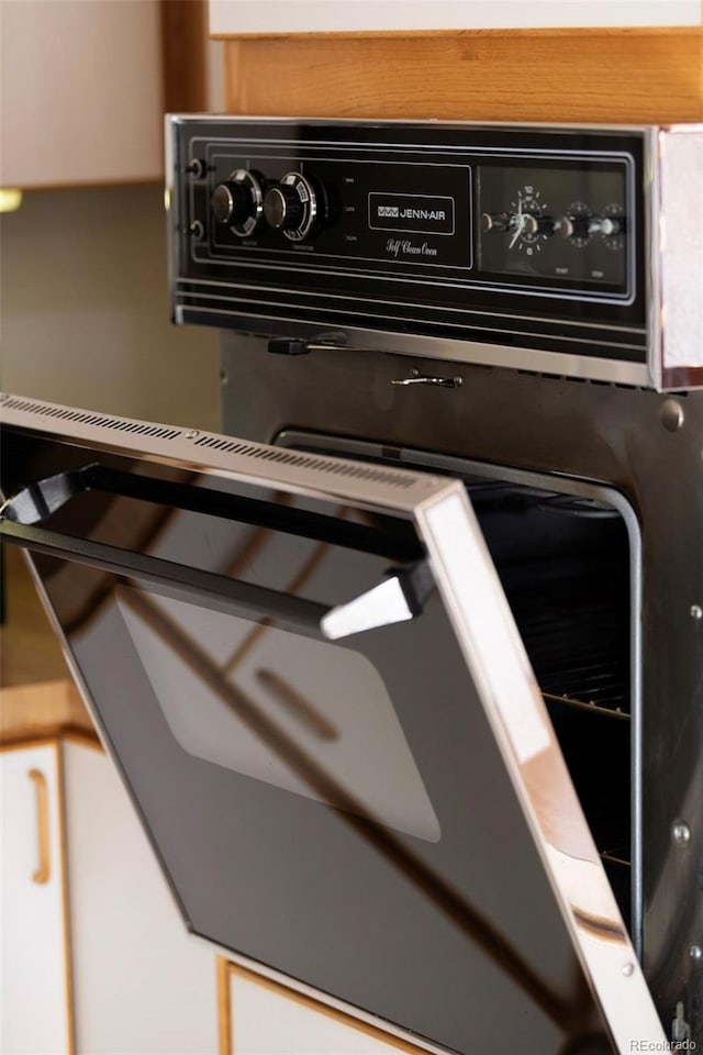 interior details with black appliances