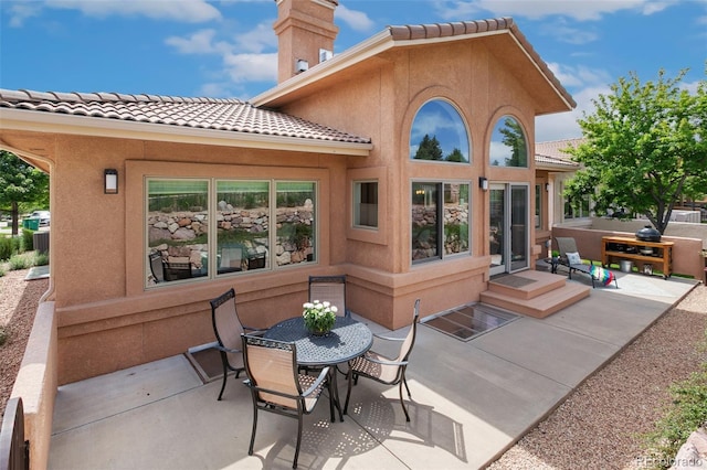 2467 Spanish Oak Ter, Colorado Springs, CO 80920 - view of patio / terrace