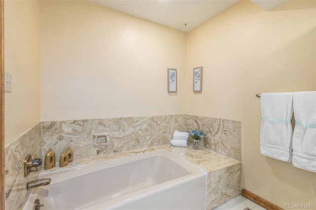 3103 Broadmoor Valley Rd Unit B, Colorado Springs, CO 80906 - full bath featuring a bath