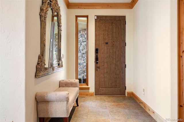 948 Manor Gate Pt, Colorado Springs, CO 80906 - entrance foyer featuring ornamental molding and baseboards