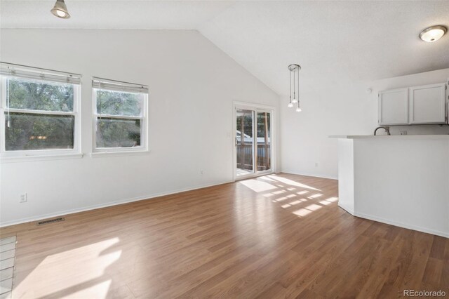 1035 Greenbrier Dr, Colorado Springs, CO 80916 - photo 6