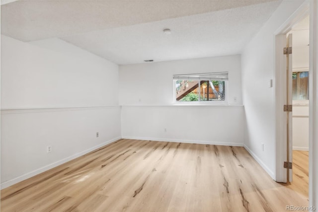 1035 Greenbrier Dr, Colorado Springs, CO 80916 - photo 22