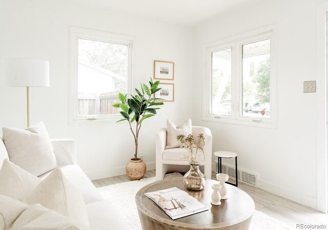 820 Moline St, Aurora, CO 80010 - photo 4