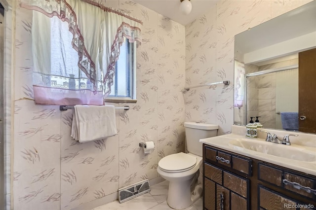 661 S Paris St, Aurora, CO 80012 - bathroom featuring vanity and tiled shower