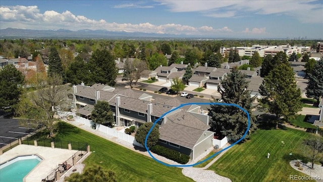 7172 S Vine Cir, Centennial, CO 80122 - bird's eye view of a pool
