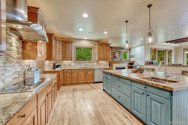 2392 Saddleback Dr, Castle Rock, CO 80104 - photo 22