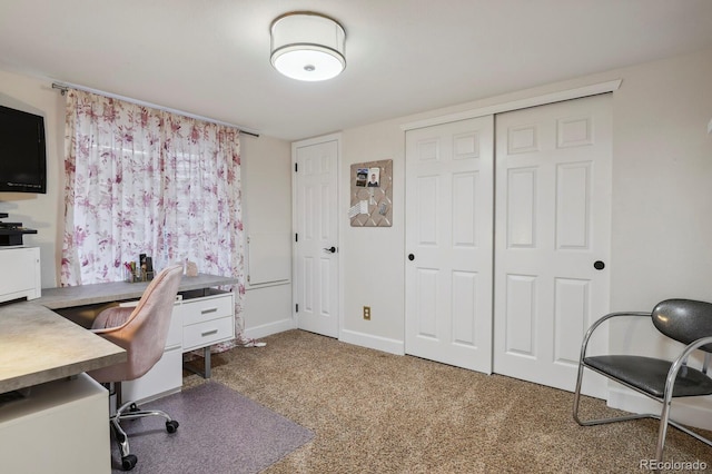 16164 E Hinsdale Ave, Aurora, CO 80016 - carpeted office space with baseboards