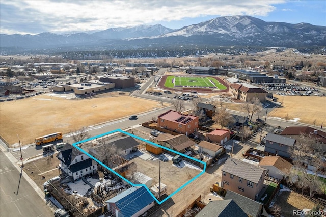 bird's eye view featuring a mountain view