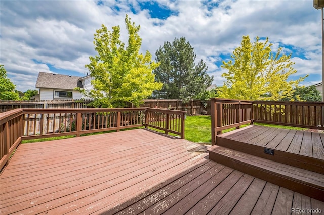 2446 S Gibralter Way, Aurora, CO 80013 - deck featuring a fenced backyard