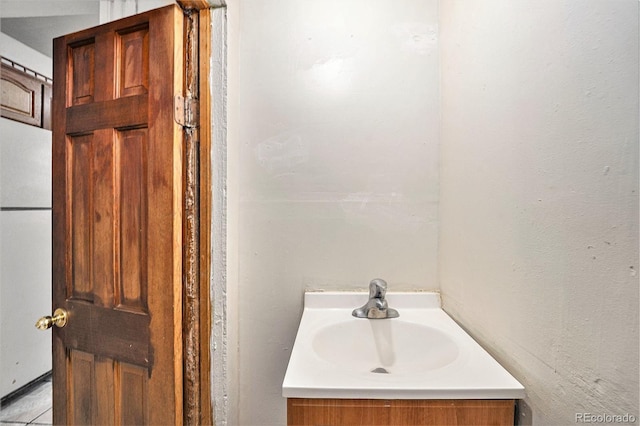 7 Elati St, Denver, CO 80223 - bathroom with vanity