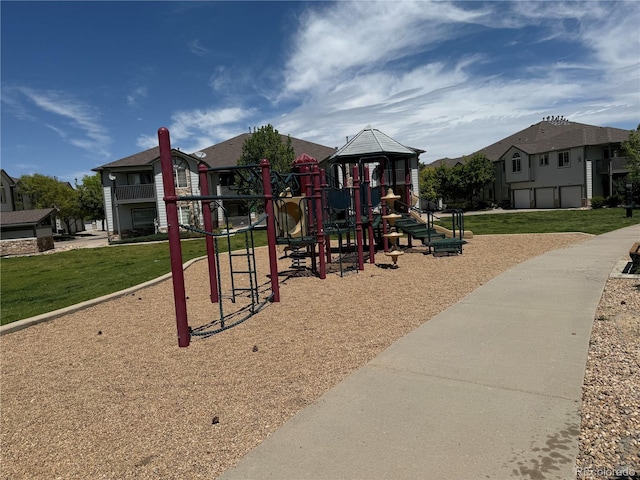 3262 E 103rd Dr Unit 1806, Thornton, CO 80229 - community play area with a lawn and a residential view