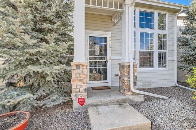 8300 Fairmount Dr Unit Aa102, Denver, CO 80247 - entrance to property featuring crawl space