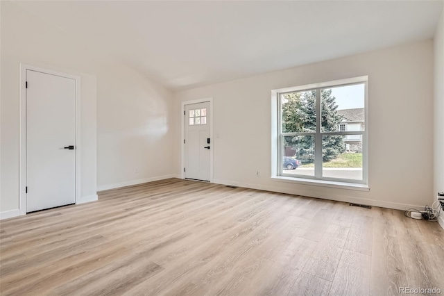 19859 E Prentice Pl, Centennial, CO 80015 - entrance foyer with light wood-style floors and vaulted ceiling