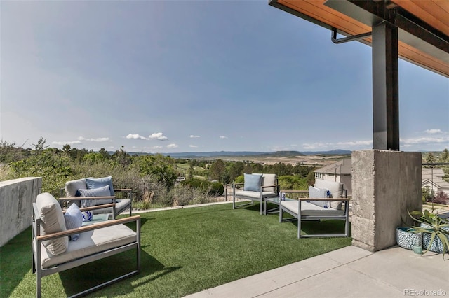 202 October Pl, Castle Rock, CO 80104 - view of green lawn featuring an outdoor living space