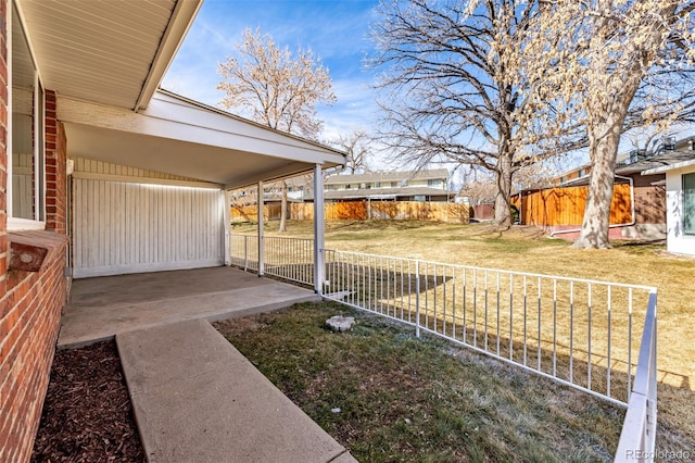 view of yard featuring fence