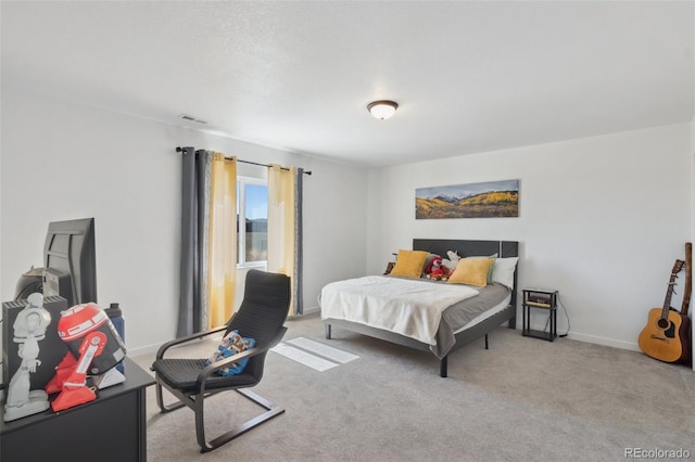 view of carpeted bedroom