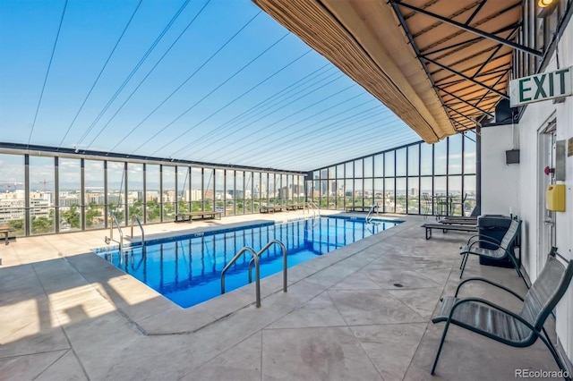 1029 E 8th Ave Unit 603, Denver, CO 80218 - community pool featuring a patio
