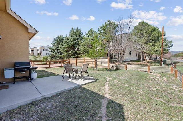 1890 Bel Lago Vw, Monument, CO 80132 - view of yard with a patio