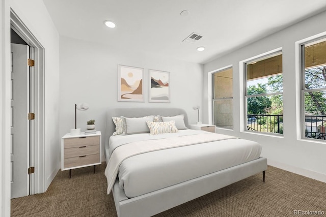 view of carpeted bedroom