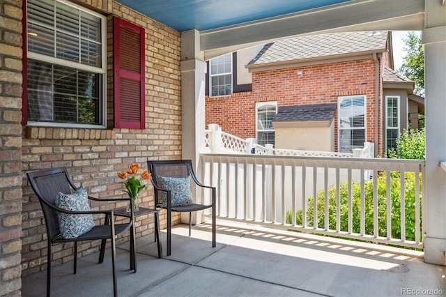 1072 Roslyn St, Denver, CO 80230 - photo 2