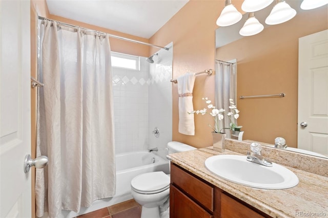 full bathroom featuring shower / bathtub combination with curtain, tile patterned flooring, vanity, and toilet