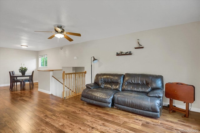 1010 Vondelpark Dr, Colorado Springs, CO 80907 - living room with wood finished floors and a ceiling fan