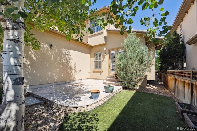 10205 Bluffmont Dr, Lone Tree, CO 80124 - view of yard with a patio and entry steps