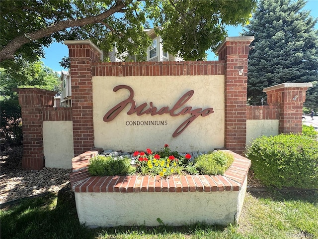 4760 S Wadsworth Blvd Unit F105, Littleton, CO 80123 - view of community sign