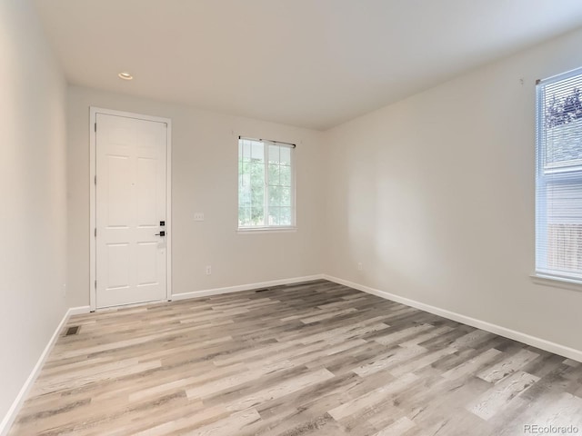 4948 Spinning Wheel Dr, Brighton, CO 80601 - photo 2