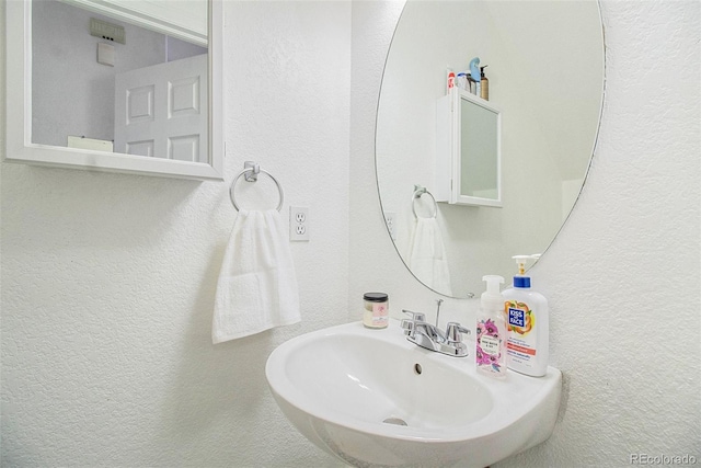 bathroom with sink