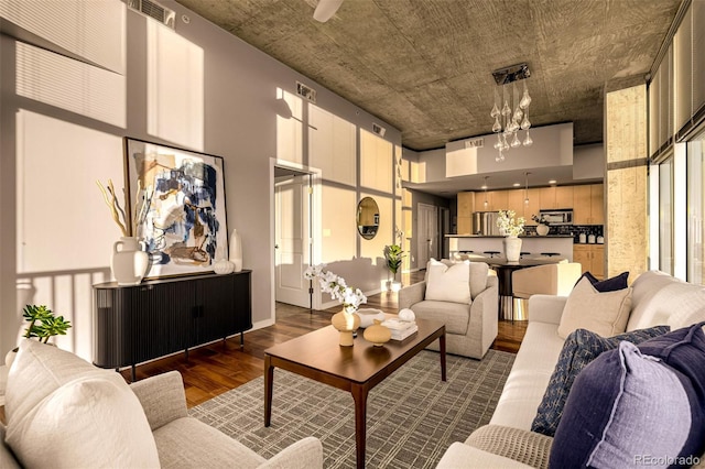 1700 Bassett St Unit 2117, Denver, CO 80202 - view of community lobby