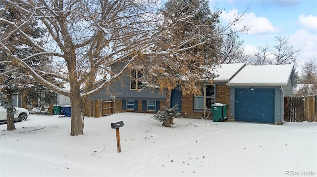 view of front facade with a garage