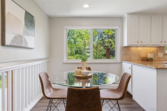 1931 Foothills Rd, Golden, CO 80401 - dining area with wood finished floors and recessed lighting