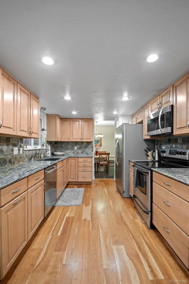 9963 W Canyon Ave, Littleton, CO 80127 - photo 16