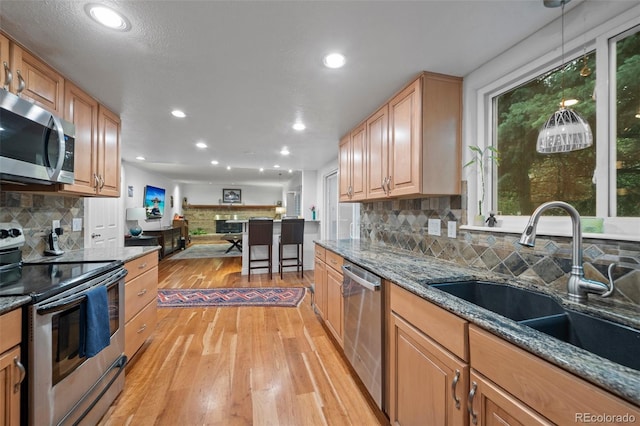 9963 W Canyon Ave, Littleton, CO 80127 - photo 17