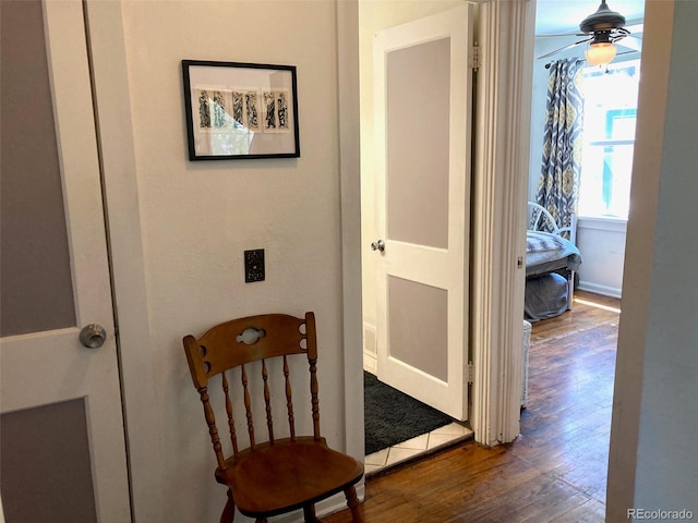 5350 Primrose Ln, Denver, CO 80221 - corridor featuring wood-type flooring
