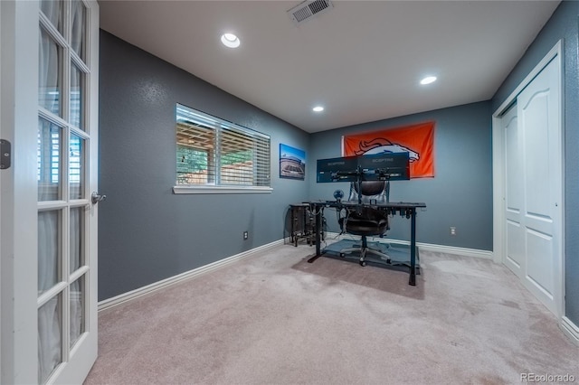 9758 Red Oakes Dr, Highlands Ranch, CO 80126 - carpeted home office with recessed lighting