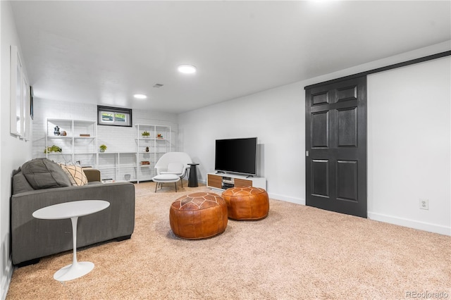 3103 W Bellewood Dr, Englewood, CO 80110 - carpeted living area with baseboards and recessed lighting
