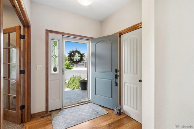 641 Denali Ct, Windsor, CO 80550 - foyer entrance featuring light wood-style floors