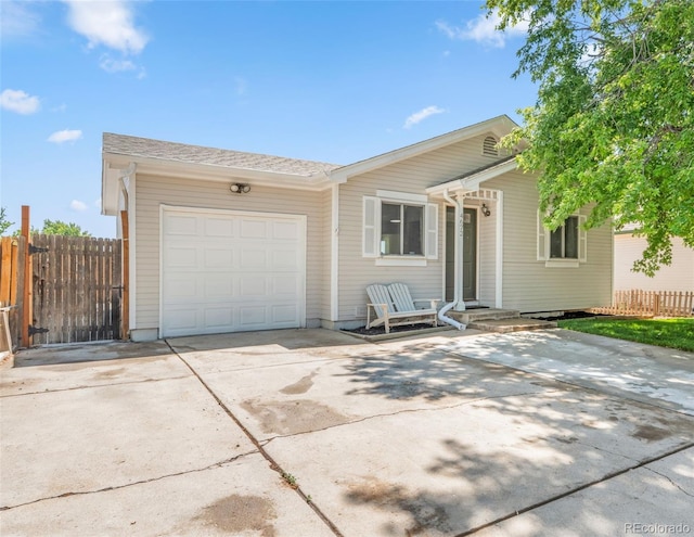 4672 S Pagosa Cir, Aurora, CO 80015 - photo 2
