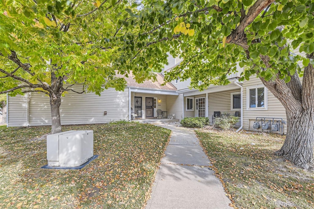 view of front of home