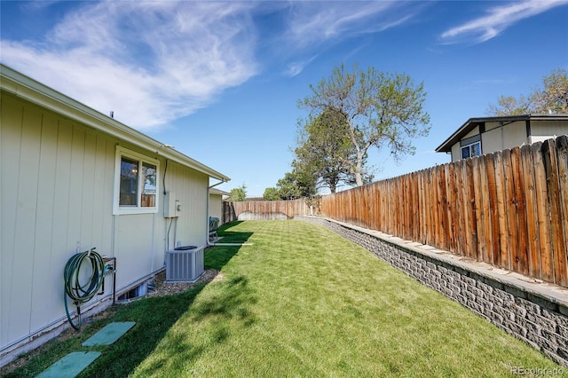 3561 W 131st Ave, Broomfield, CO 80020 - view of yard featuring central AC unit