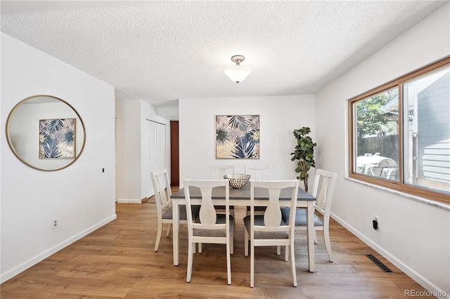 12256 E Bates Cir, Aurora, CO 80014 - photo 7
