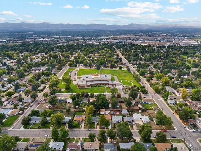 bird's eye view featuring a mountain view