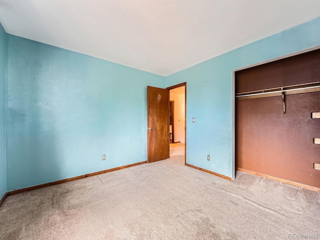 4032 S Atchison Way, Aurora, CO 80014 - unfurnished bedroom with carpet floors and a closet