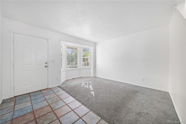 4064 S Himalaya Way, Aurora, CO 80013 - carpeted foyer with baseboards
